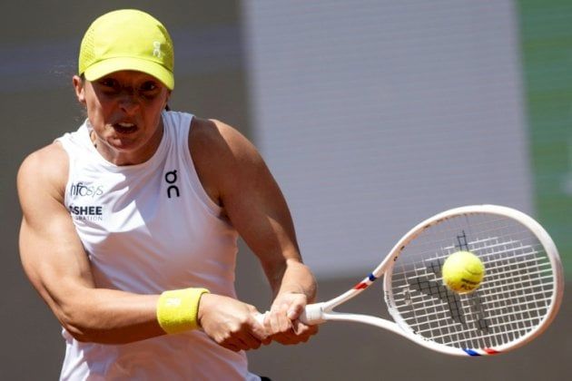 دورة روما: شفيونتيك تبلغ الدور الثالث بفوز ساحق وجابر ترافقها دون أن تلعب