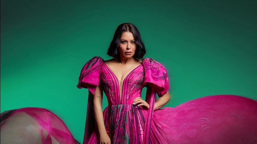 لقاء الخميسي تعرض مسرحية “الملك وأنا” في عيد الأضحى