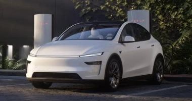 تكنولوجيا: سيارة تسلا Model Y ذات الدفع الخلفى الأرخص متاحة الآن فى الولايات المتحدة