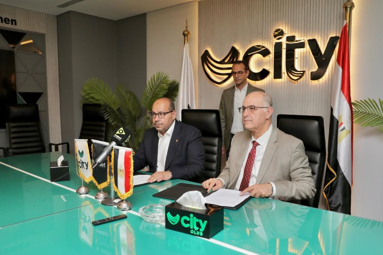 سيتى كلوب توقع بروتوكول تعاون مع اتحاد السباحة للارتقاء باللعبة وتطوير أداء اللاعبين