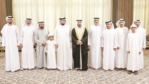 أحمد بن محمد يحضر أفراح الحميري والسويدي