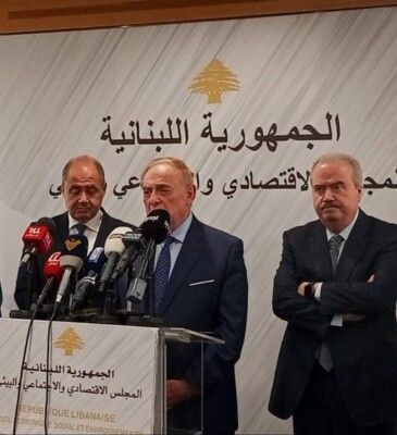 البستاني: لضرورة أن تقوم الحكومة بإعادة شراء اليوروبوند قبل أن يتضاعف سعره مع بدء النهوض الاقتصادي