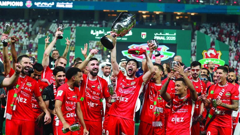 الامارات | شباب الأهلي يزف «الكأس 11» من أبوظبي إلى دبي