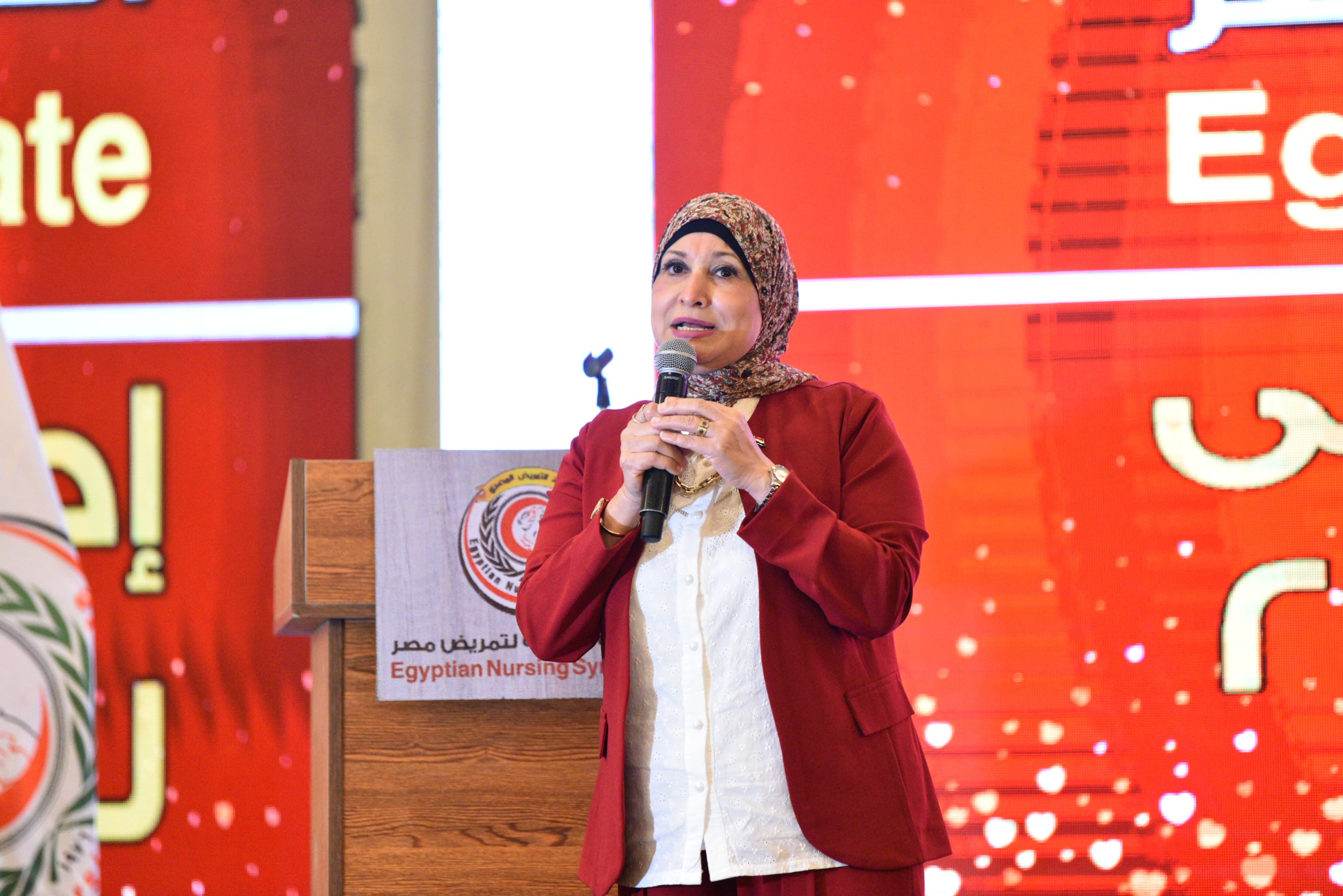 وزير الصحة: مهنة التمريض استطاعت إثبات جدارتها منذ جائحة كورونا وحتى اليوم