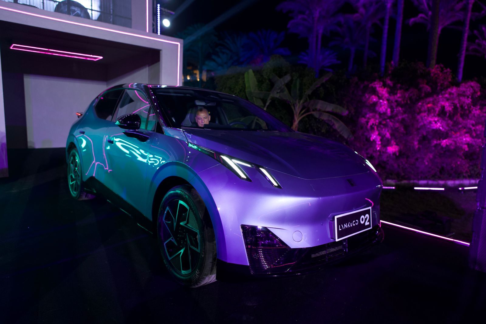 أسعار ومواصفات سيارات Lynk & Co فى مصر