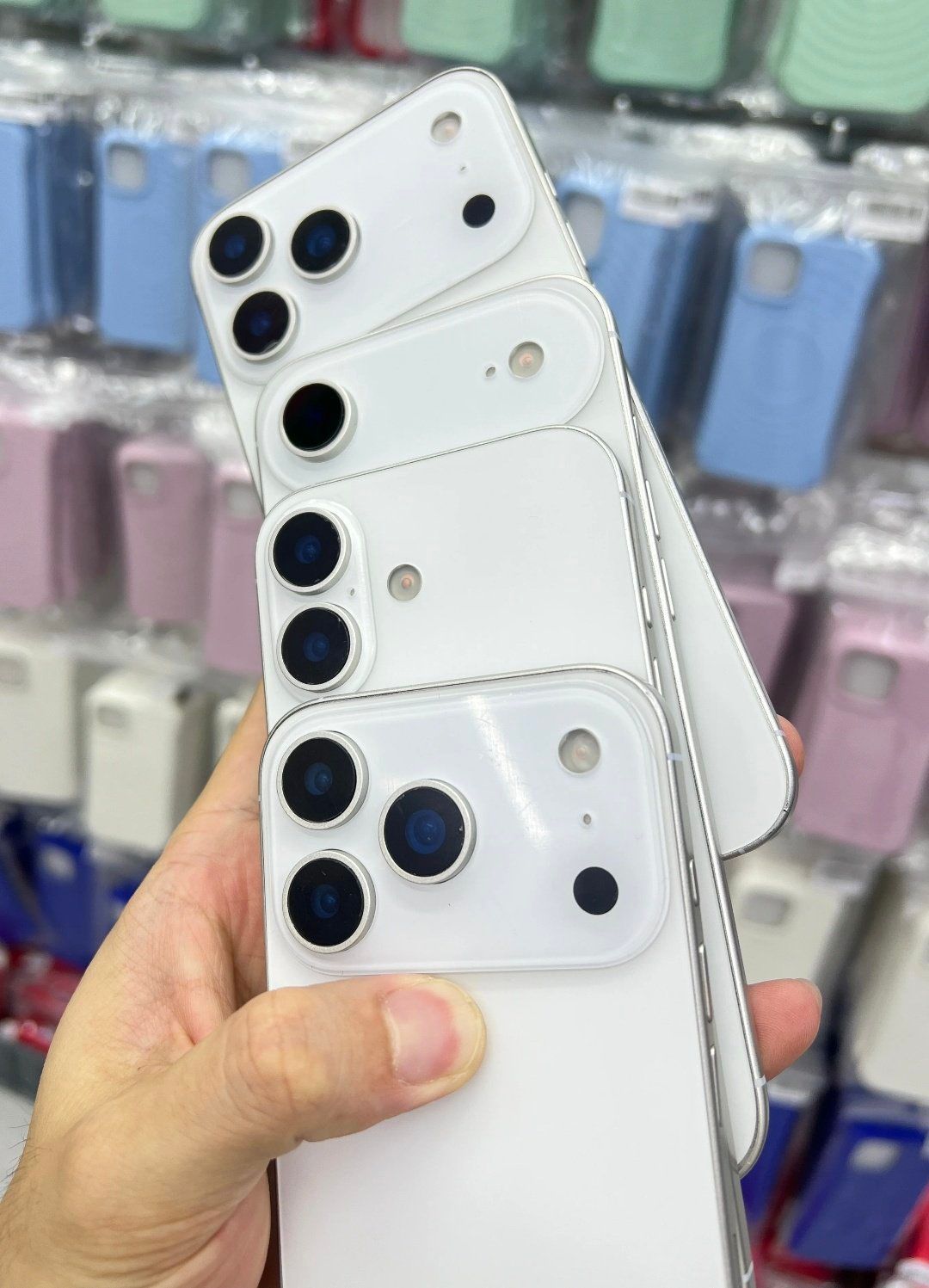 تكنولوجيا: شاهد تصميم سلسلة هواتف أيفون 17 المقبلة.. صورة مسربة