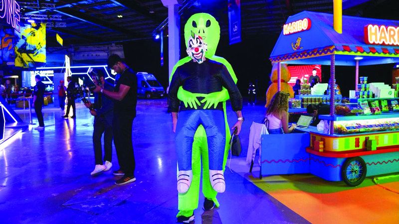 الامارات | جرعة الحماسة تزداد في «مهرجان الألعاب الرقمية»