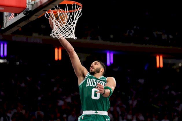 "أن بي أيه": سلتيكس يعود بقوة وتمبروولفز يتقدم على ووريرز