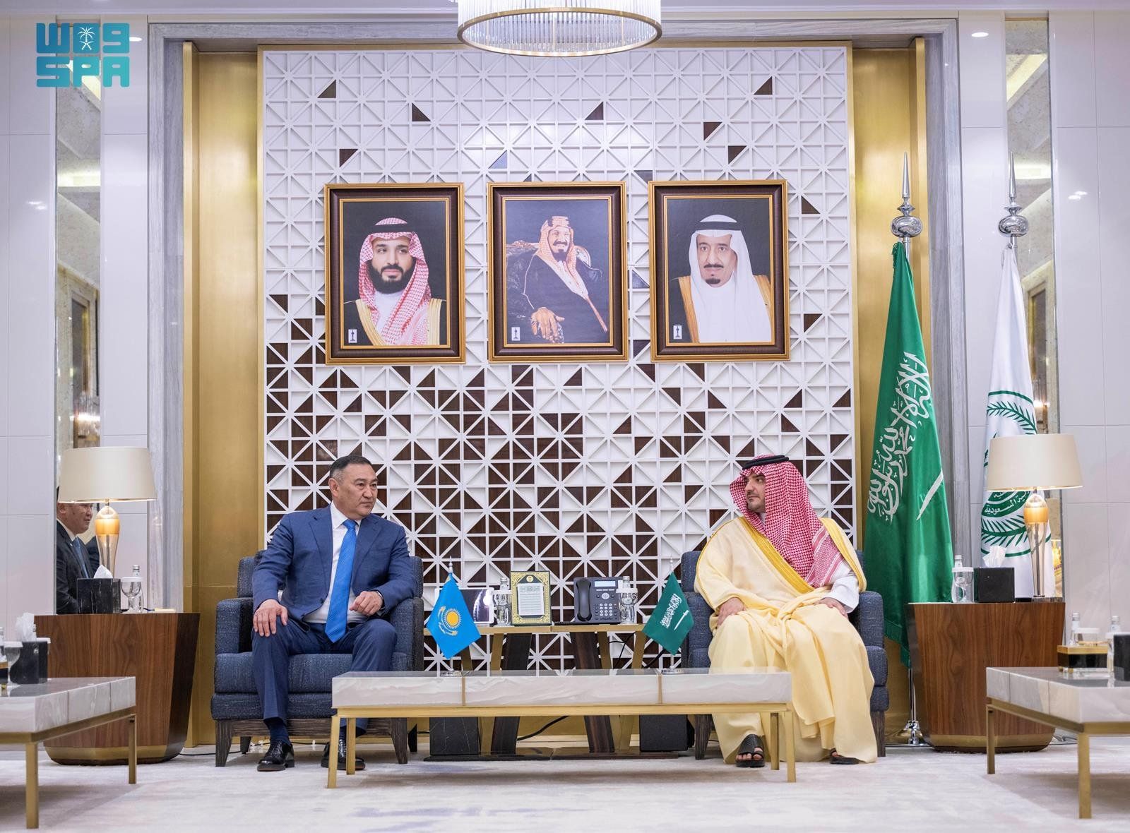 السعودية | الأمير عبدالعزيز بن سعود يلتقي رئيس لجنة الأمن القومي في جمهورية كازاخستان