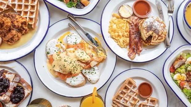 أطعمة تضر صحتك وتعكر مزاجك في الصباح.. أسوأ خيارات الفطار