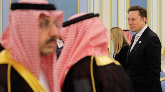 الخليج اليوم .. إيلون ماسك يجري حديثاً مع ولي العهد السعودي وترامب بقصر اليمامة