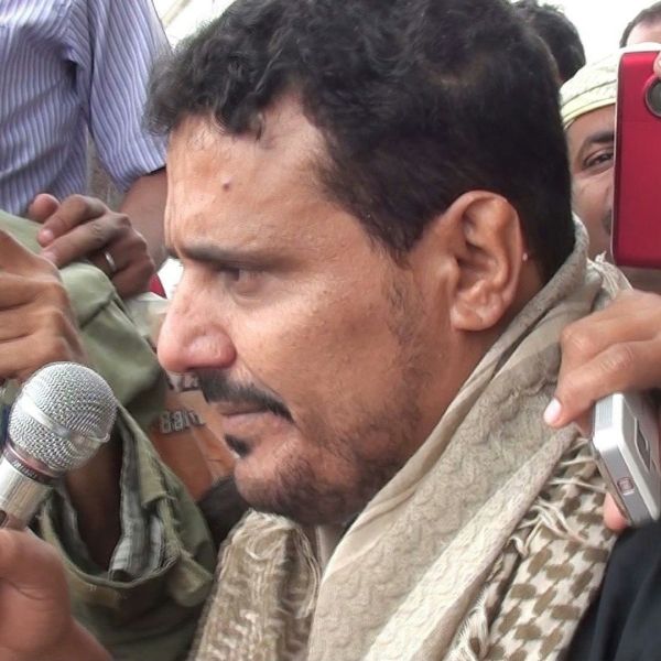 لن تصدق السبب...النيابة العامة تستدعي الشاعر فهد جعموم