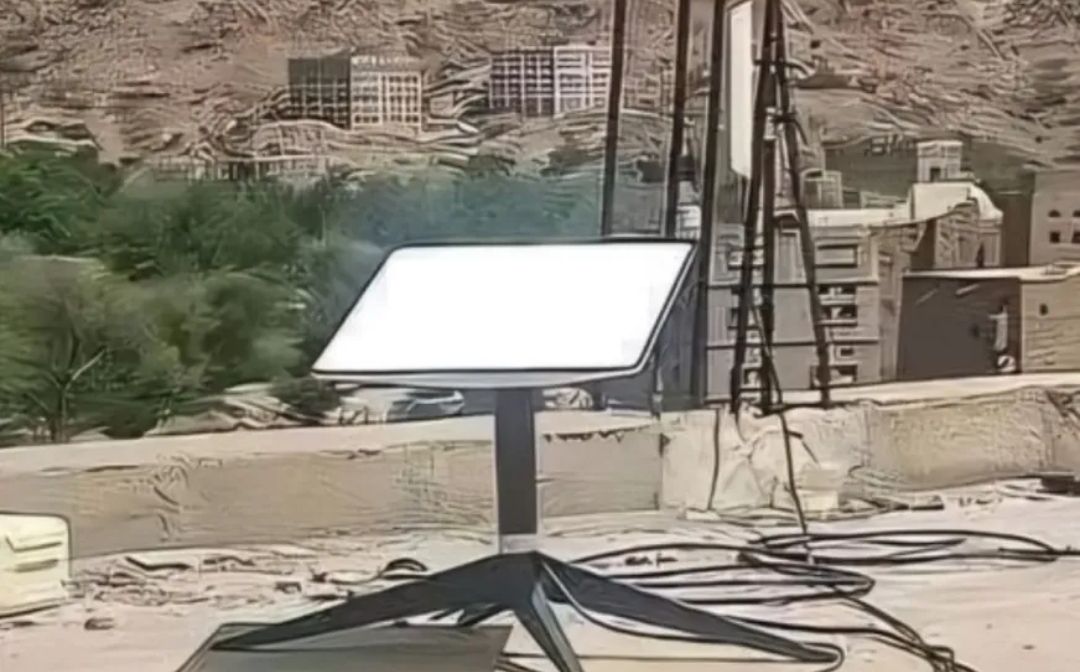 الاتصالات في عدن تعلن تسلّم أجهزة الإنترنت الفضائي ستارلينك.. موعد التشغيل وأسعار الباقات؟