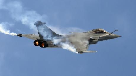 هكذا سخر ترامب من ضربات التحالف العربي على الحوثيين خلال السنوات الماضية