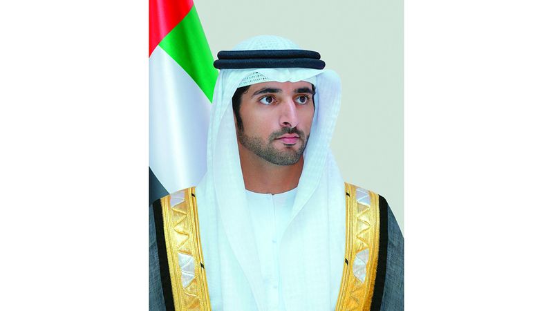 الامارات | حمدان بن محمد يوجّه بمنح الإقامة الذهبية للكوادر التمريضية في «دبي الصحية»
