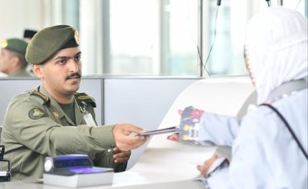 حج 1446هـ .. وصول أولى رحلات ضيوف الرحمن من الجزائر