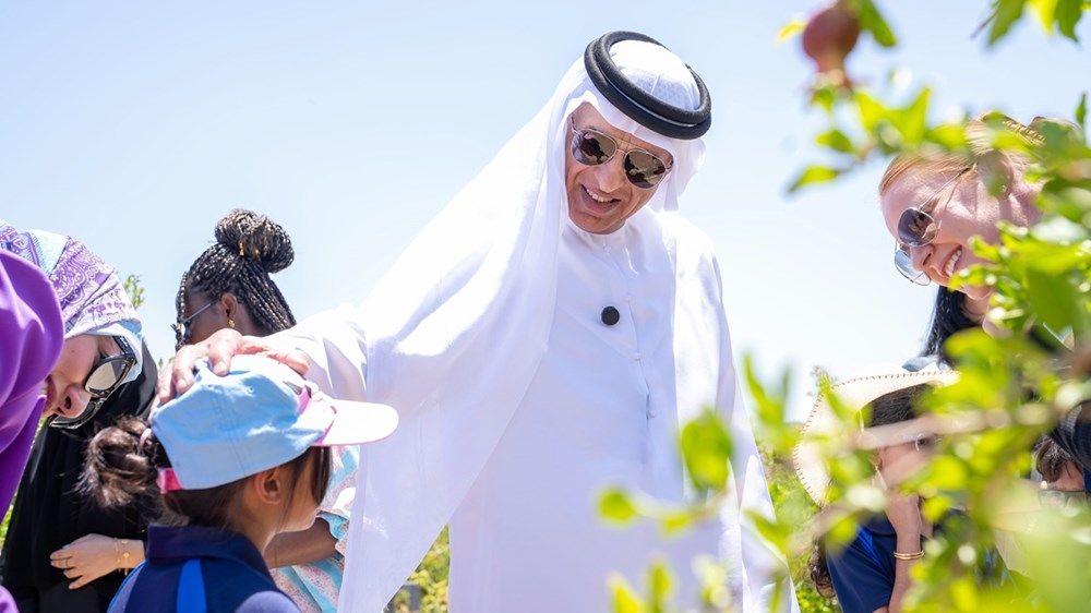 سعود بن صقر يلتقي طلبة الصف الأول في أكاديمية رأس الخيمة