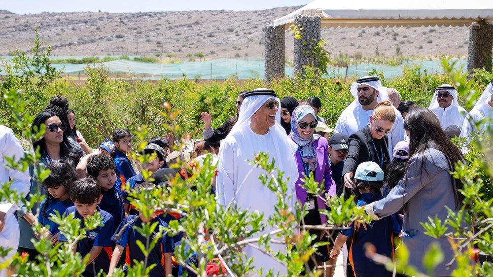 سعود بن صقر يلتقي طلبة الصف الأول في أكاديمية رأس الخيمة