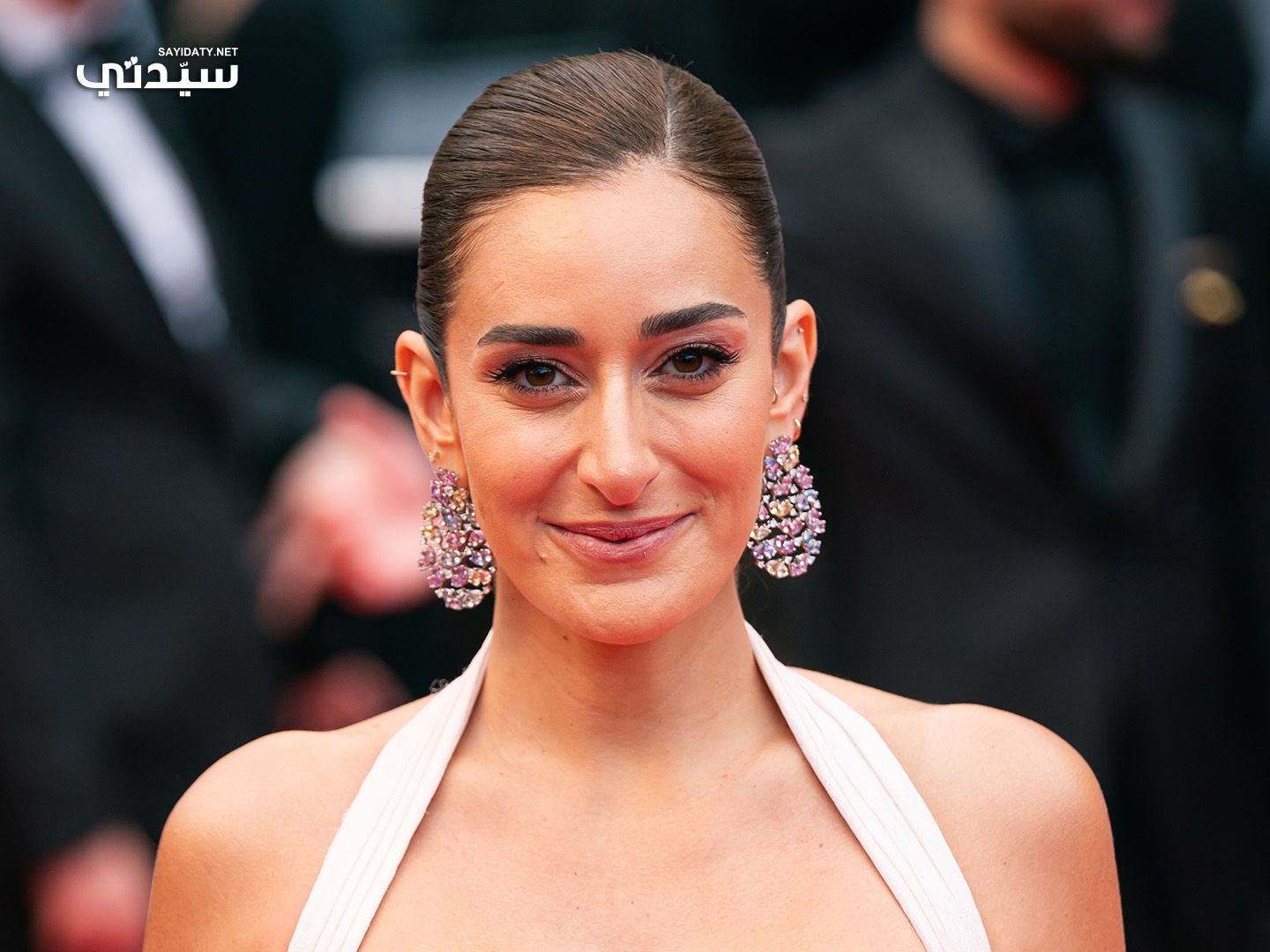 مهرجان كان السينمائي 2025.. النجمات العربيات يتألقن بصيحات جمالية راقية