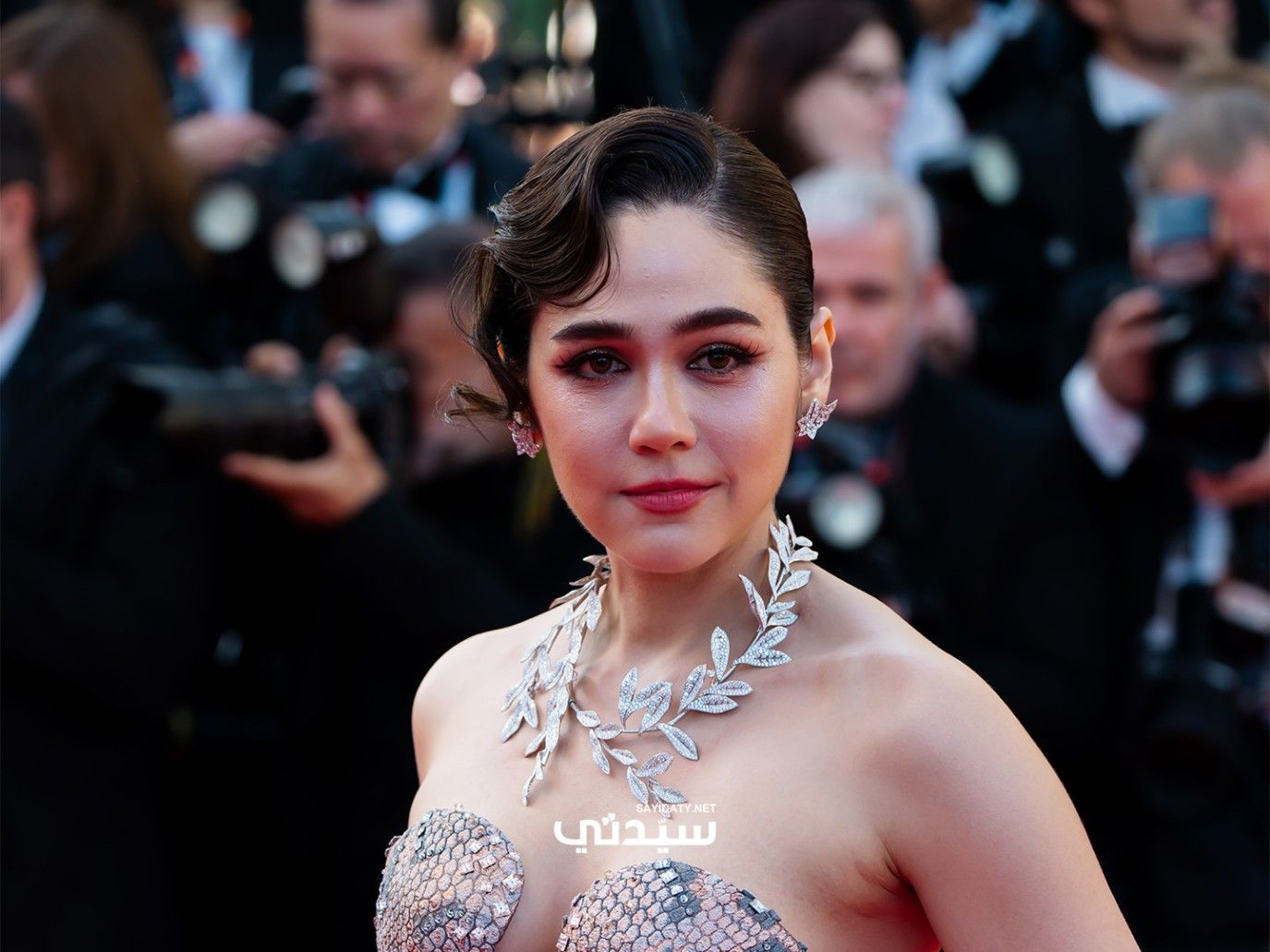 تسريحات شعر النجمات في مهرجان كان 2025 بيومه الثاني.. الجمال التلقائي