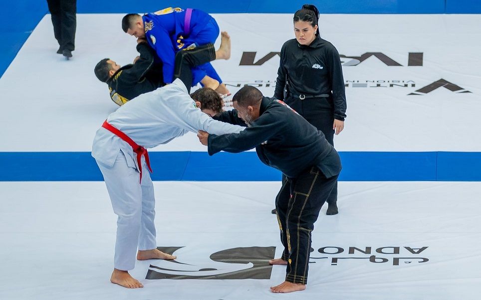 الامارات | الإمارات تتصدر منافسات اليوم الأول لبطولة أبوظبي غراند سلام للجوجيتسو