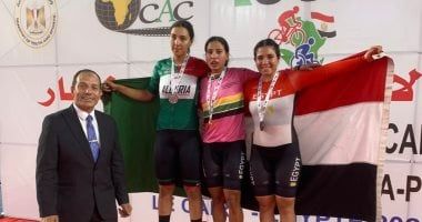 رئيس الأولمبية يهنئ اتحاد الدراجات بعد التتويج بلقب البطولة الأفريقية للمضمار