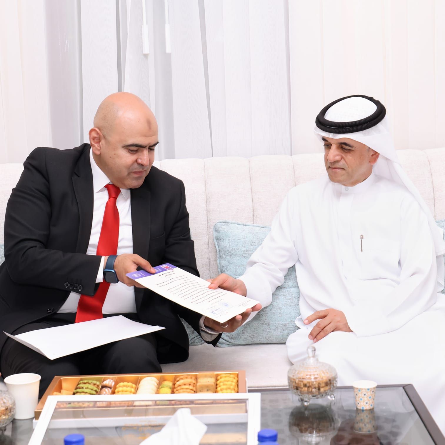 بروتوكول تعاون رياضي بين نادي 6 أكتوبر وخورفكان الإماراتي