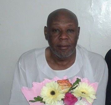 والي الخرطوم يتفقد الهرم الرياضي الرشيد بدوي عبيد ويطمئن على صحته