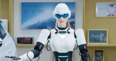 تكنولوجيا: وكالة سيارات صينية تُطلق روبوت بشرى للتواصل مع جيل الشباب.. فيديو
