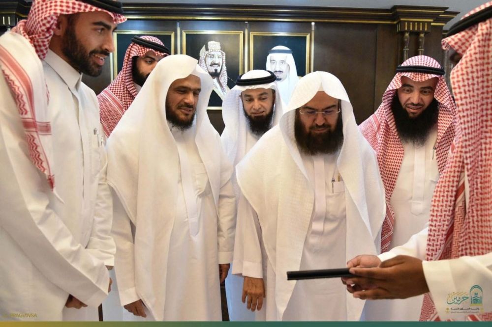 الأول من نوعه.. إطلاق أكبر مشروع للذكاء الاصطناعي بالمسجد النبوي