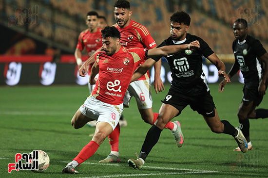 75 دقيقة.. الأهلى يبحث عن هدف التقدم أمام البنك الأهلى.. والنتيجة 1 / 1.. صور