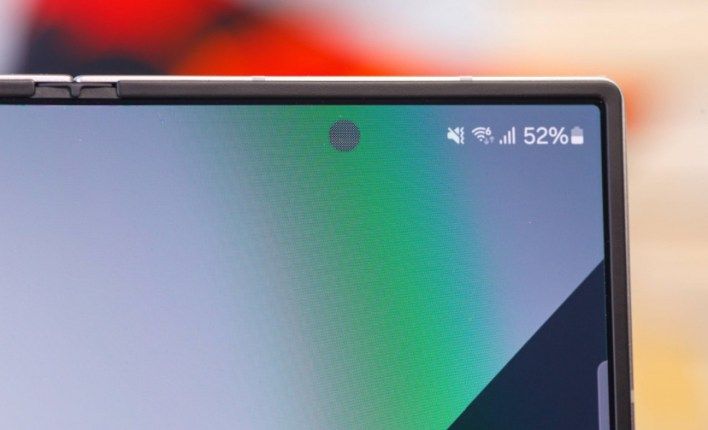 تكنولوجيا: iPhone Fold يبدأ اختباره بكاميرا مخفية تحت الشاشة