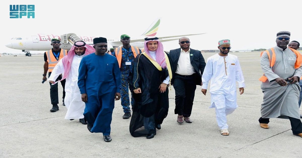 سفير المملكة في موريتانيا يودع حجاج بيت الله الحرام