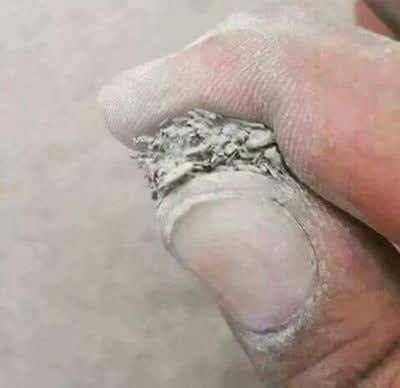 دون علمهم...دولة عربية تكتشف تعاطي كبار السن اليمنيين مادة الشبو المخدرة