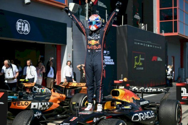 جائزة إيميليا-رومانيا: فيرستابن يحرز المركز الأول في السباق الـ 400 لريد بول