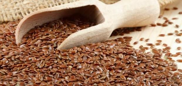 ملعقة واحدة يوميا تكفي.. تعرف على أسرار بذور الكتان