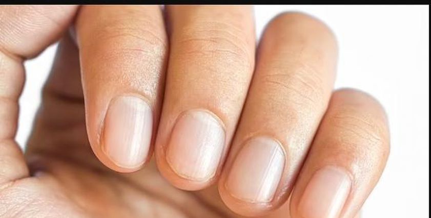 علامة في أطراف أصابعك قد تكون إنذارا للإصابة بسرطان الرئة