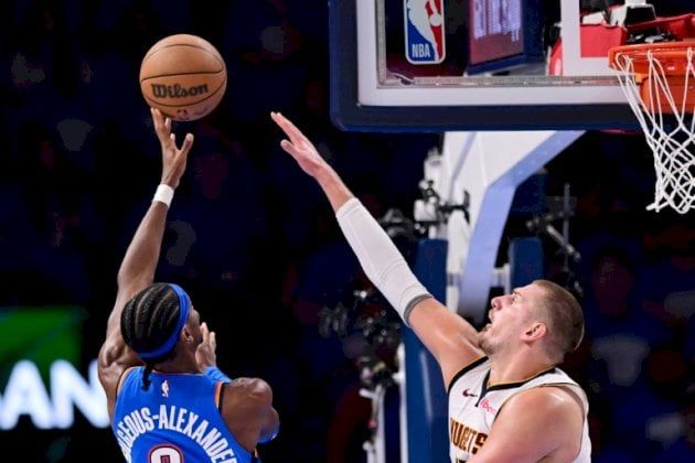 دوري "ان بي ايه": ثاندر يسحق دنفر ويضرب موعدا مع تمبروولفز في نهائي المنطقة الغربية