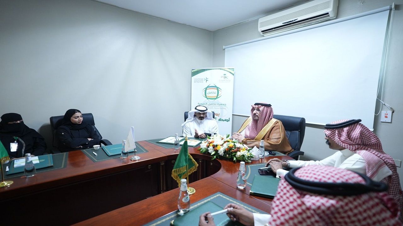 الأمير عبدالاله بن عبدالرحمن يزور جمعية تكامل الصحية ويشيد بدورها المجتمعي.. صور
