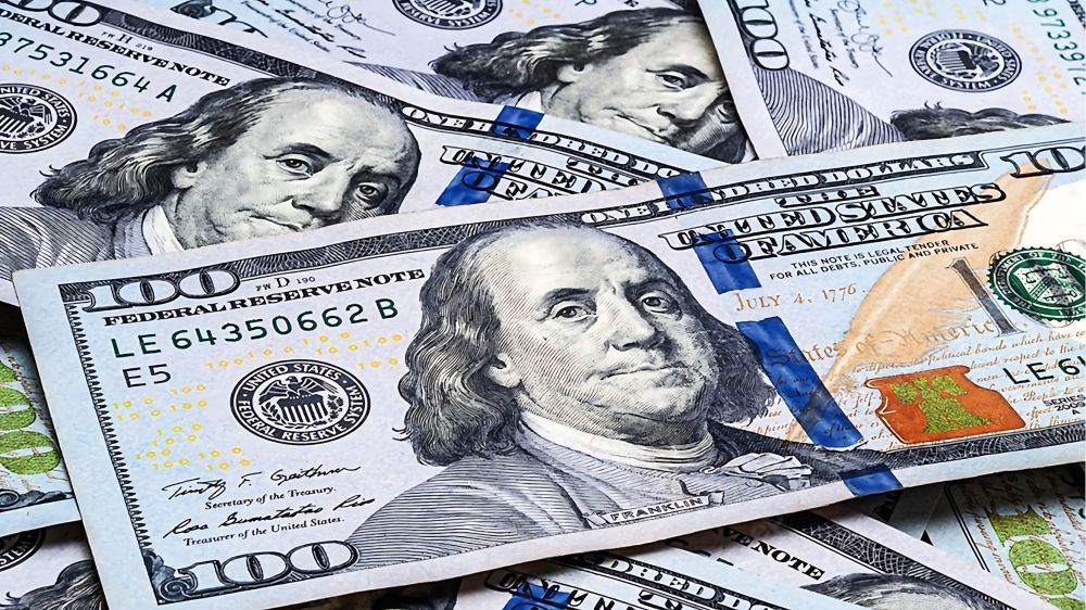 انخفاض سعر الدولار اليوم مقابل الجنيه في البنوك المصرية