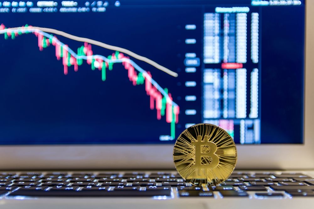 الذهب تحت الضغط والنفط يقفز: ماذا يكشف تقرير المضاربين الأسبوعي؟