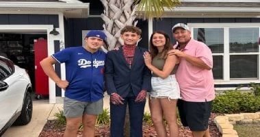 معاناة عداءة أمريكية من ألم الساق تكشف إصابتها بمرض نادر