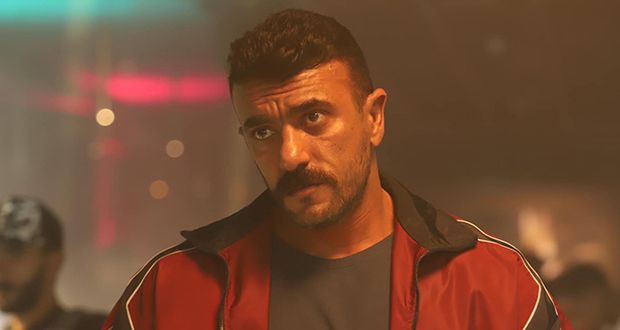 أحمد العوضي ينشر صورة شبيهه: “اتخطفت سيكا”
