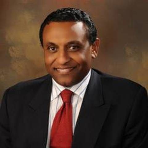 ويسألونك عن كامل إدريس !! والموية تكضب الغطّاس !!