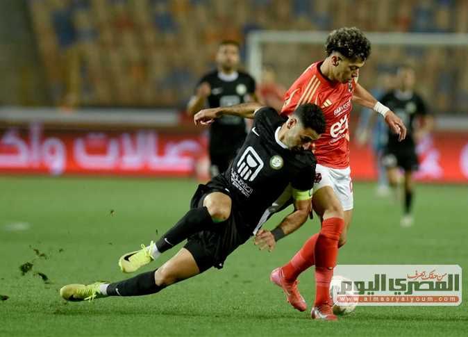 عادل عبد الرحمن: «الدوري بيحب الأهلي.. واللائحة اتعدلت لصالحه»