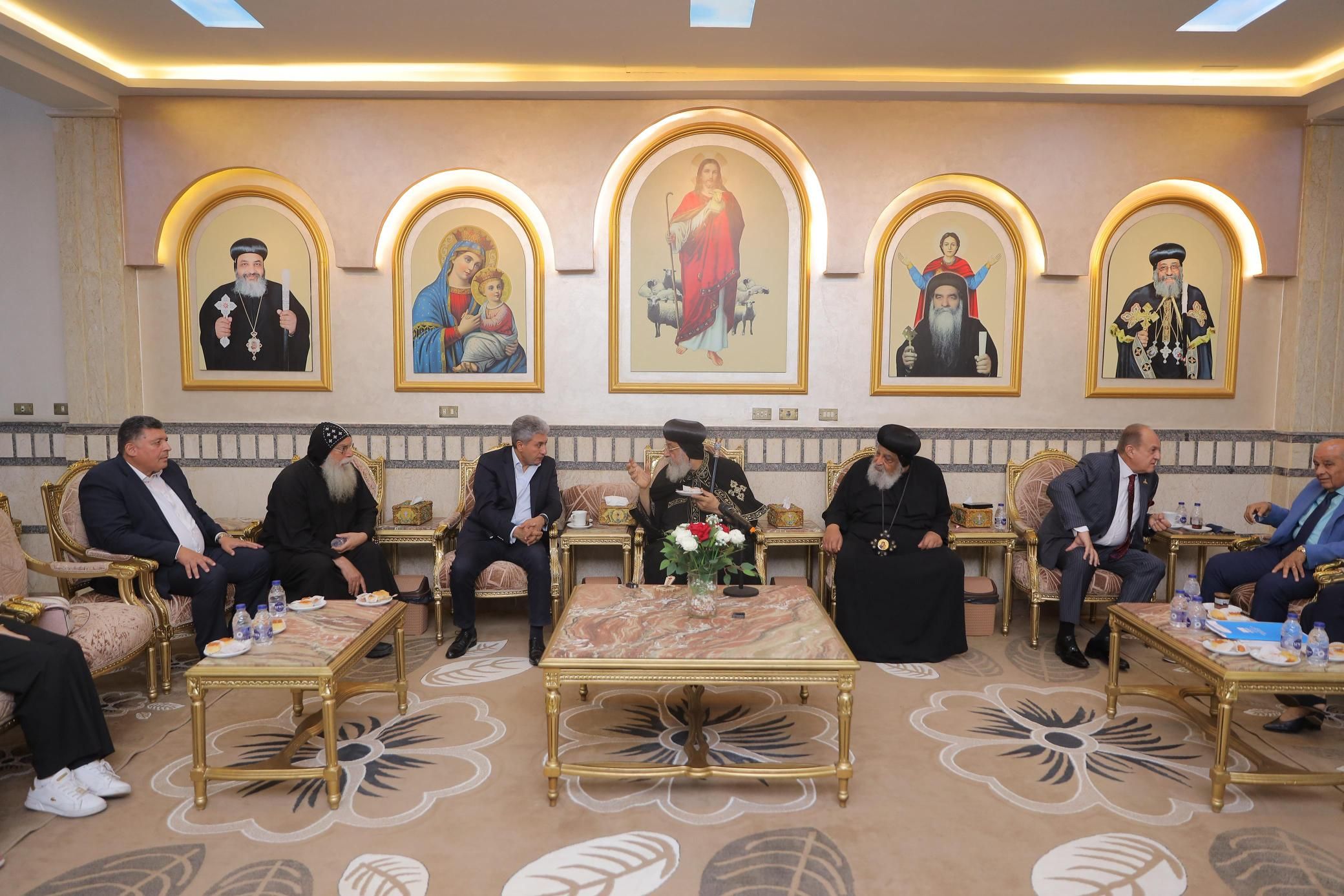 تفاصيل جولة البابا تواضروس ووزير السياحة لموقع أبو مينا الأثري ودير مارمينا بالإسكندرية