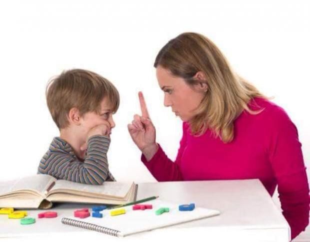 عاجل: 7 خطوات لتقليل توتر الامتحانات لدى أطفالك.. أبرزها الاهتمام بالتغذية