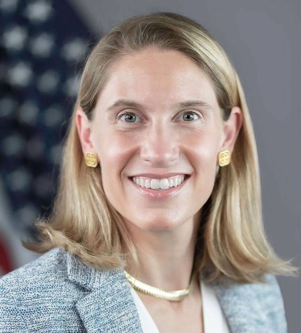 مفوّضة في هيئة الأوراق المالية الأمريكية: الهيئة تلعب "جينغا تنظيمية" في تعاملها مع سوق العملات المشفرة