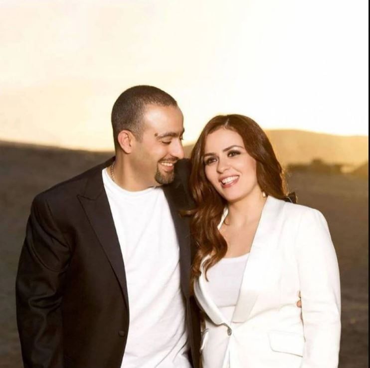 أحمد السقا يعلن طلاقه من مها الصغير بعد زواج دام 26 عامًا