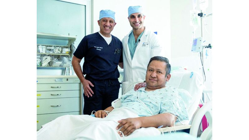 الامارات | لحظة تاريخية في الطب.. نجاح زراعة مثانة